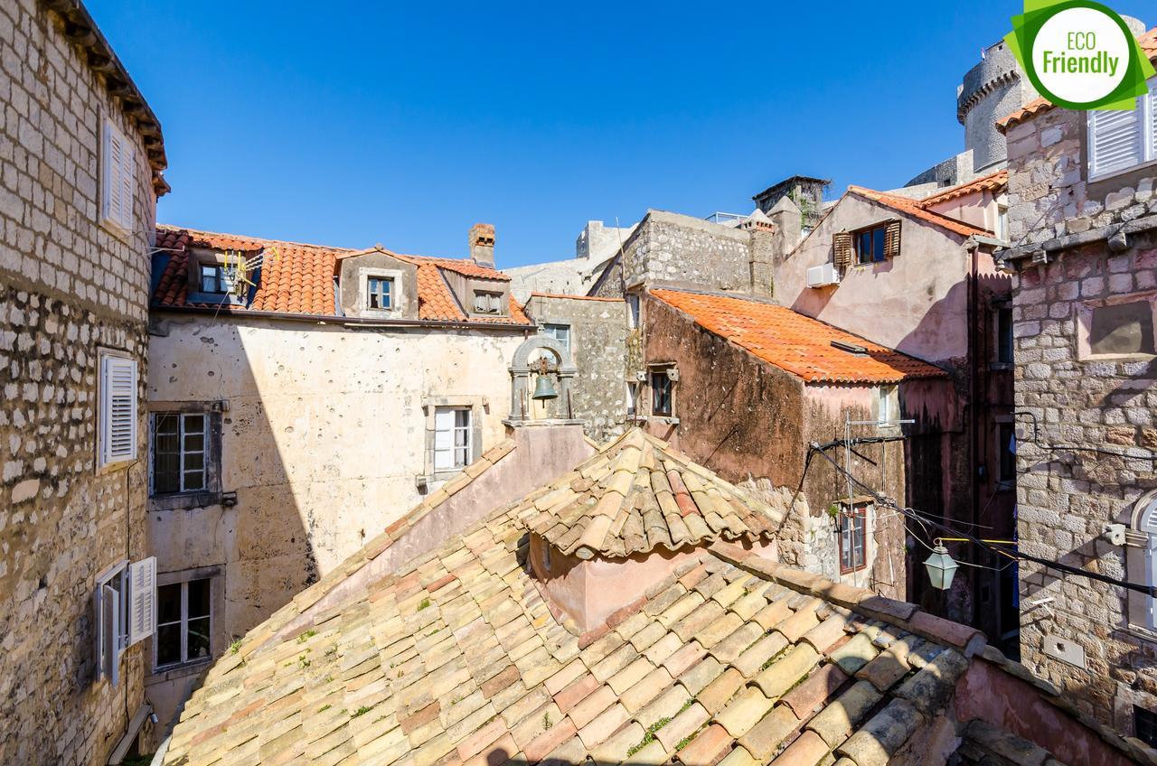 St George Apartma *